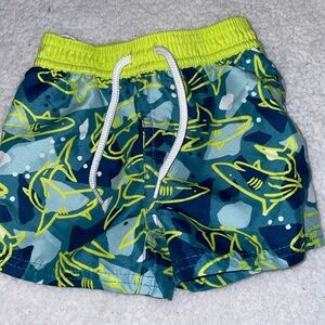 VGUC Floatimini swim trunks size 12 months